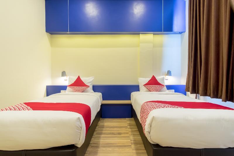 Oyo 727 Merlion Hotel Medan Eksteriør bilde